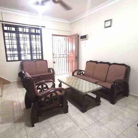 Mersing Fun Beach Home Services Eksteriør billede